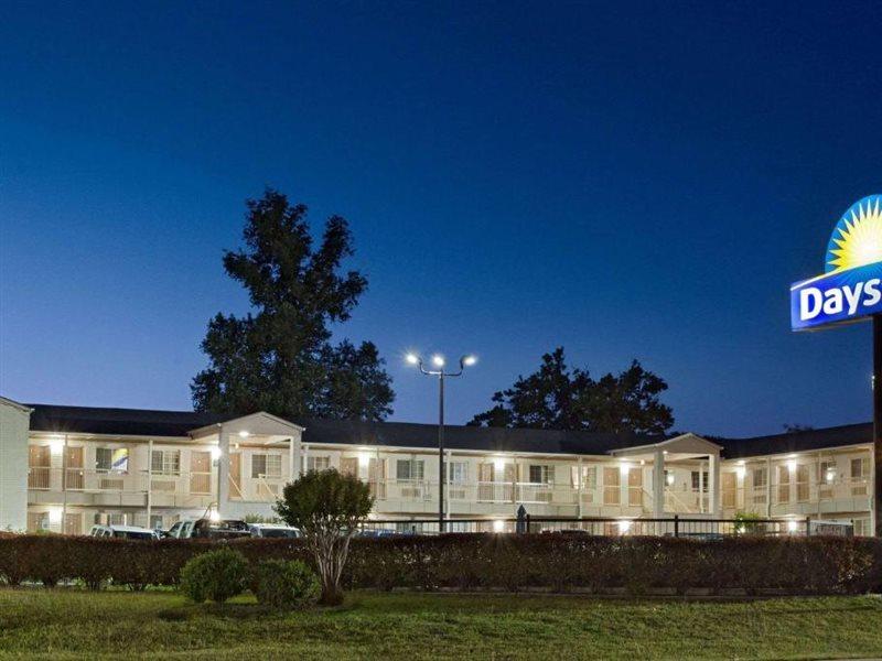 Days Inn By Wyndham Kerrville Dış mekan fotoğraf