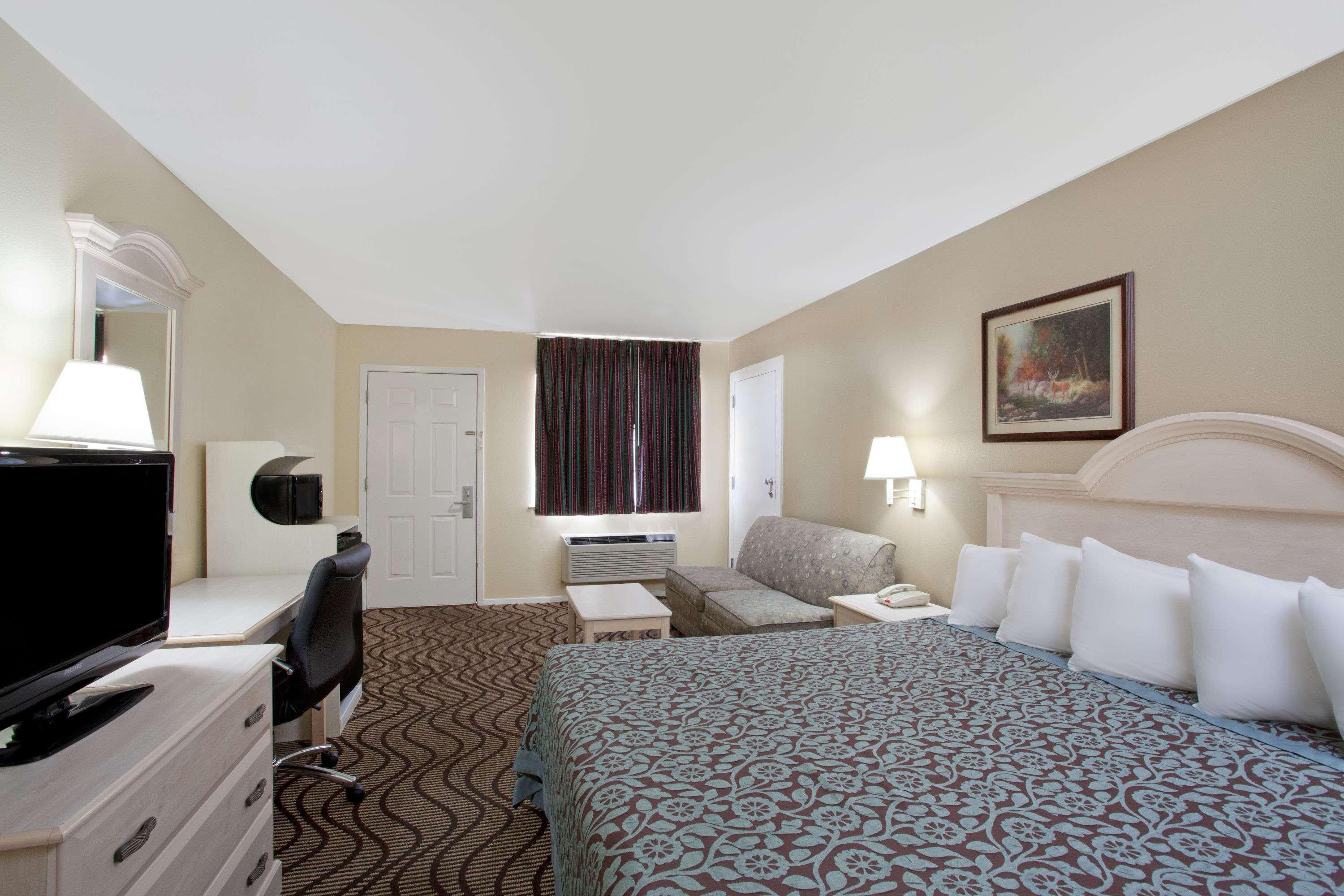 Days Inn By Wyndham Kerrville Dış mekan fotoğraf