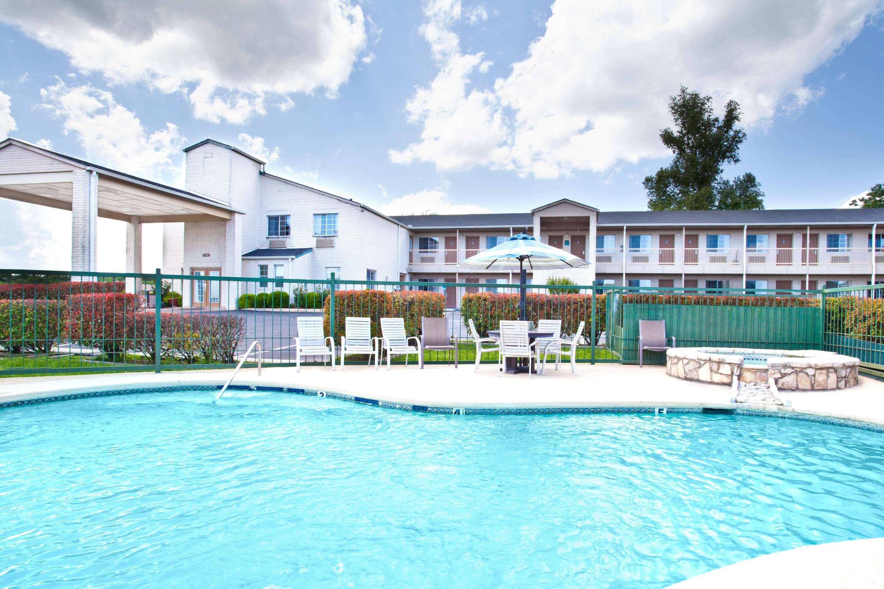Days Inn By Wyndham Kerrville Dış mekan fotoğraf